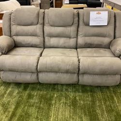 McCade Cobblestone Reclining Sofa /couch 