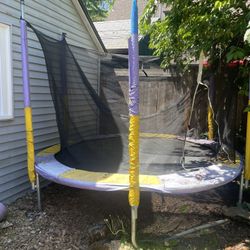 9ft Trampoline- Best Xmas /Hanukah Gift