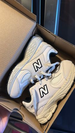 Brand New. New balance