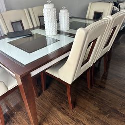 Dining Table 6 Chairs 