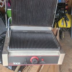 Kitchen Equipment Pots And Pans