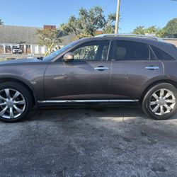 2007 Infiniti FX35