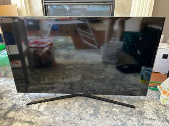 36 inch Samsung Smart TV