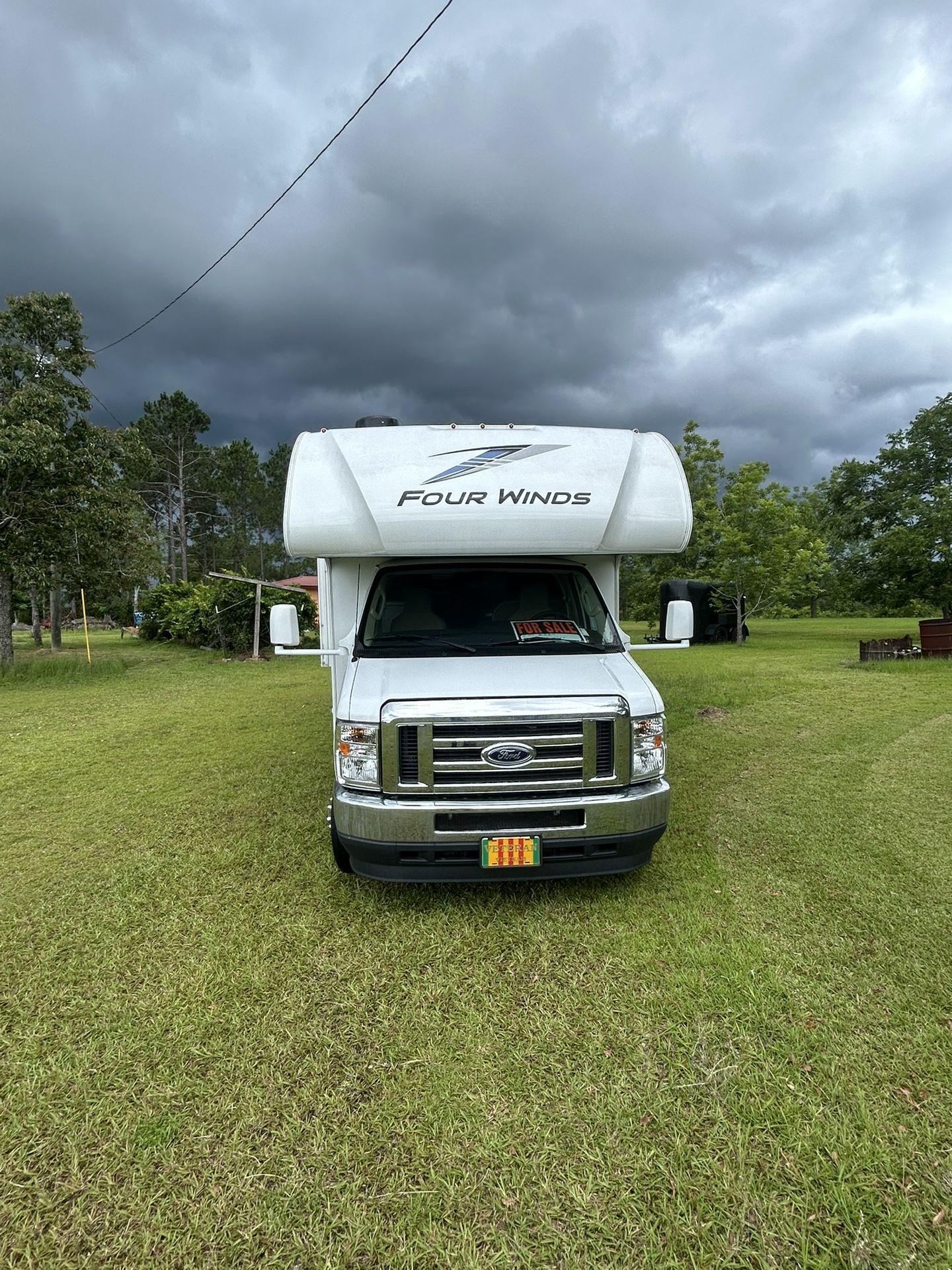 2024 Four Winds manufactured by Thor Motor Coach Ford E350