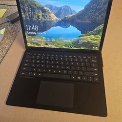 Microsoft Surface Laptop i7 512gb SSD Drive 16gb Ram 14" Touchscreen Win 11 Pro MS Office 