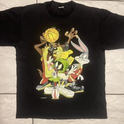Looney Tunes 1993 Wild Vintage Basketball T Shirt XL Bugs Bunny Taz Marvin