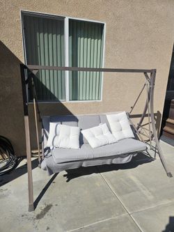 Free backyard swing