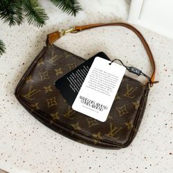  LOUIS VUITTON MONOGRAM CANVAS POCHETTE ACCESSOIRES