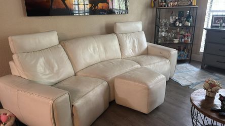 Moving sale
