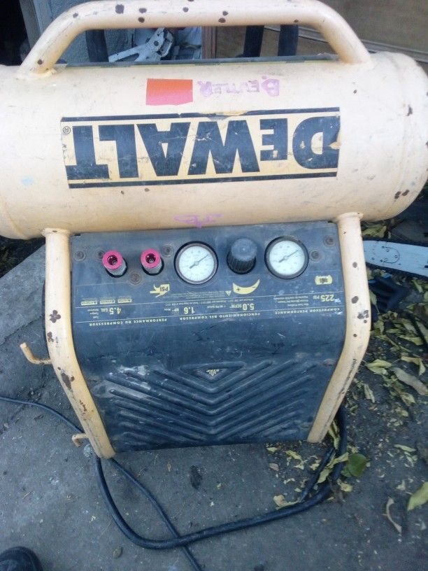 Used Air Compressor DEWALT