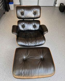 Eames Lounge Chair and Ottoman Herman Miller
