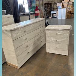8 drawers dresser and nightstand/ Eight drawers dresser and nightstand