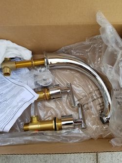 American sigma Roman tub fixture.