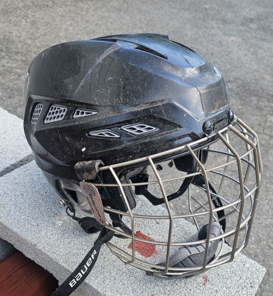 Cascade Black Lacrosse Helmet With Bauer FM7500 Black Mask