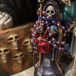Santa Muerte Statue