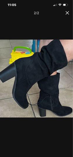 Brand New Sz 7 and 7.5 Black Suede Boots   SALE Only   $30 🎉
