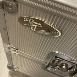 Professional audio gear case  