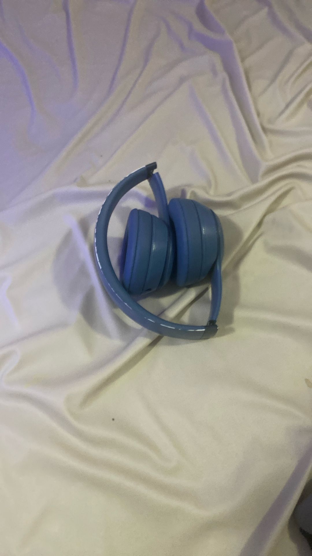 beats solo 4s baby blue