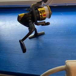 Fishing reel