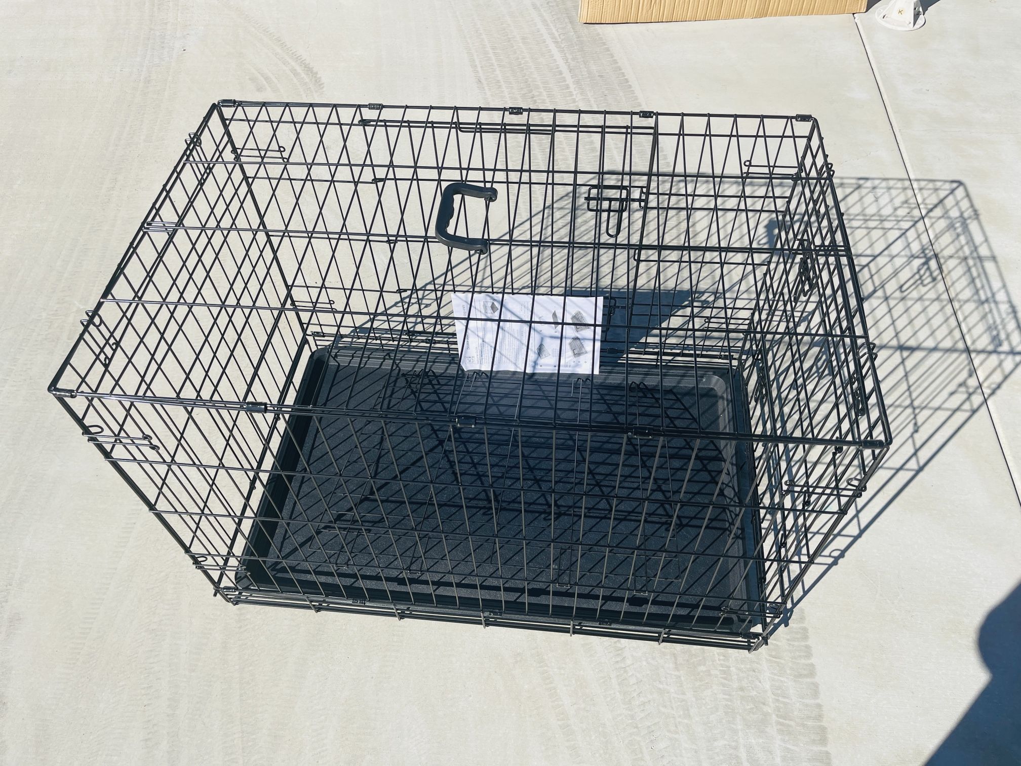 NEW!! Voyager Large Dog Crate Kennel New Comes With Center Divider For Puppies Or Separation Of 2 Small Dogs 36x22x25
