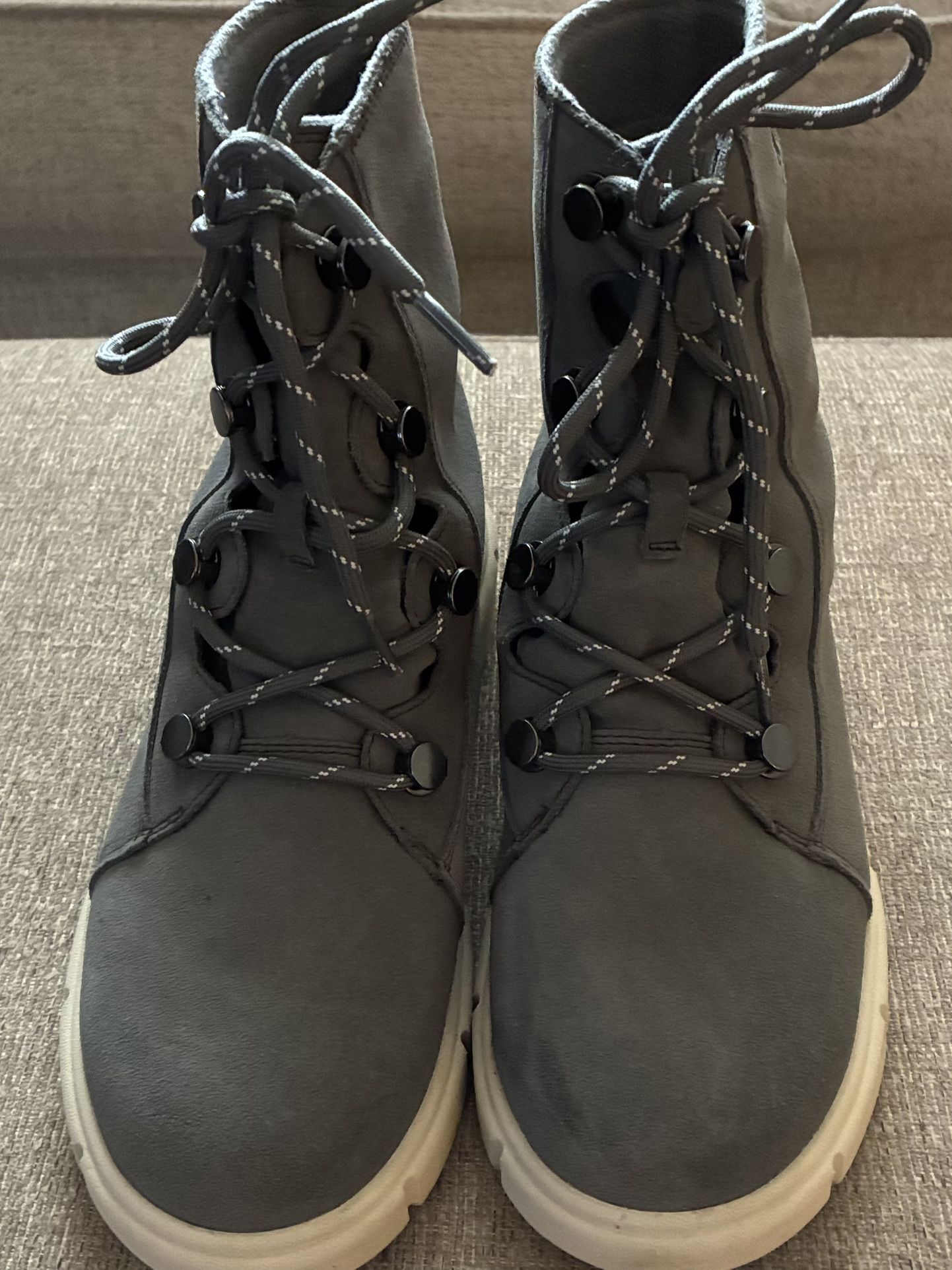 Women’s Snow Boots (Sorel)
