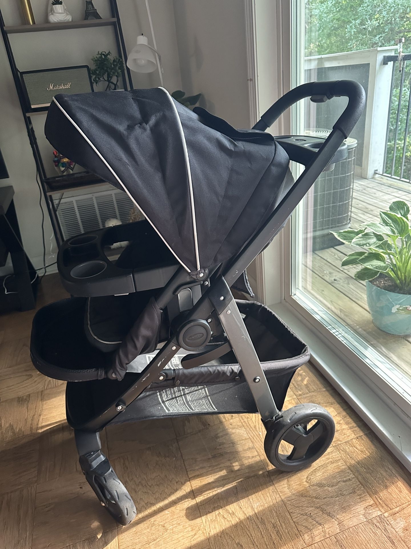 Graco Stroller For Sale.