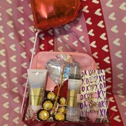 For Valentine Day 💯💕💝 BATH BODY WORKS 