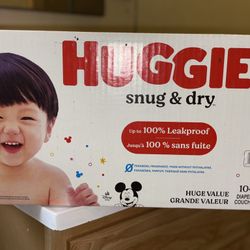 Huggies Pampers