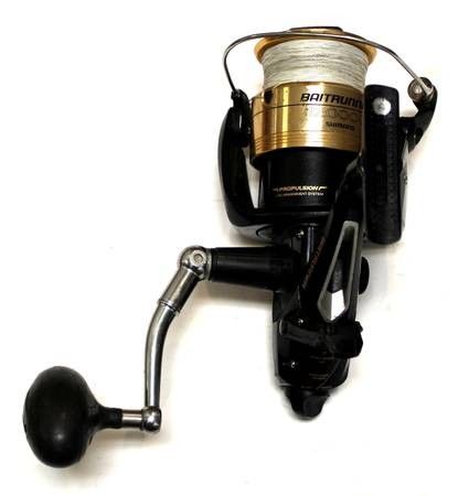 Shimano Baitrunner Fishing Reel