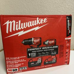 Milwaukee M18 18V Lithium-Ion Brushless Cordless Compact Drill/Impact Combo Kit (2-Tool) w/(2) 2.0