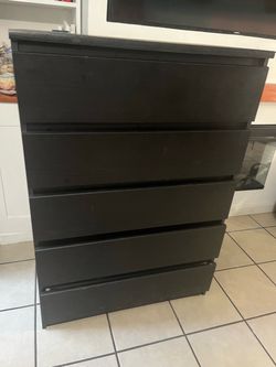 Black chest drawer