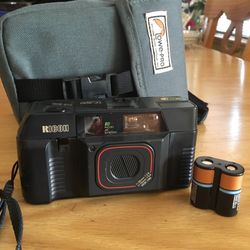 Ricoh 35 film TF-500 camera vintage