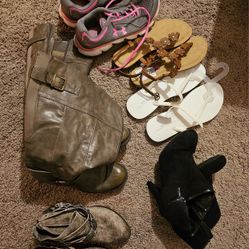 6 Pairs Of Women's Shoes Size 5.5-6 