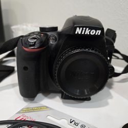 Nikon DSL D3300 camera bundle 
