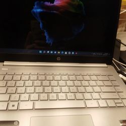 Dell Ryzen 3 Laptop New Window 11, 128gb Ssd