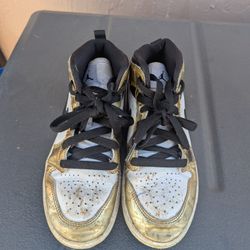 Nike Air Jordan Size 1 Youth 
