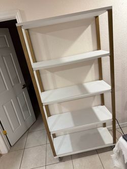 Rolling Shelf