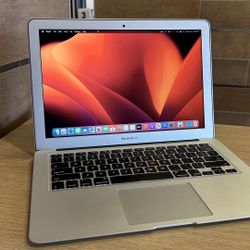 Apple MacBook Air 13” i5/4GB/256GB SSD $180 