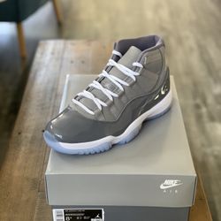 ( Size 8.5 ) Nike Air Jordan 11, Cool Grey