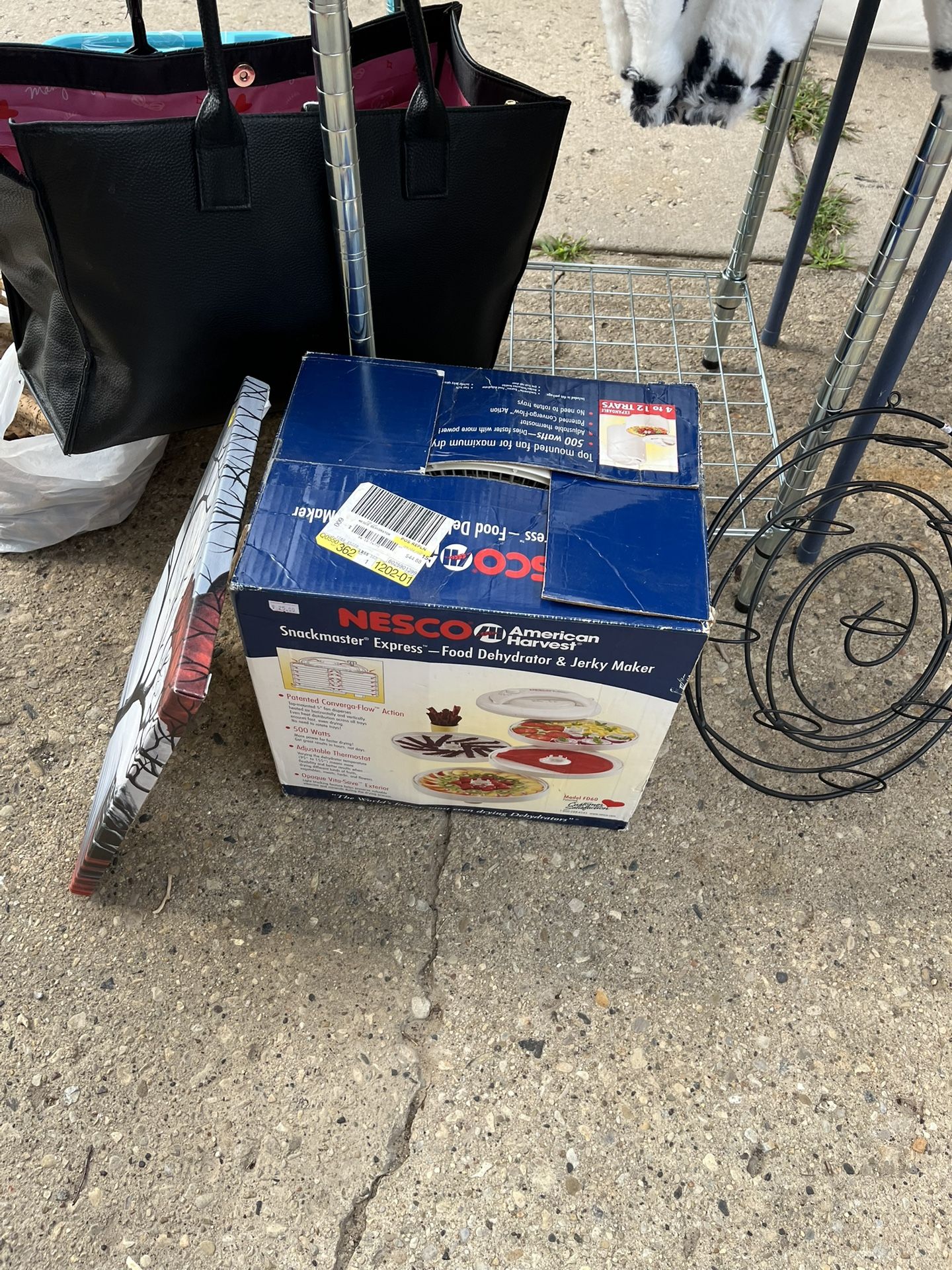 Yard Sale 8000 Block Of  17th Ave Kenosha 
