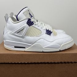 Air Jordan 4 “Metallic Purple” (2020) Size 9.5M (Replacement Box)