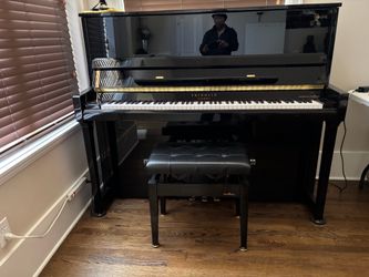 Upright SCHIMMEI model F130 finish PE with Bench Piano
