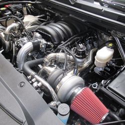 NEW  Turbocharger  With Gasket (2001–2004) Silverado & Sierra 2500HD / 3500”  