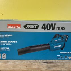 Makita XGT 40v Max Brushless Leaf Blower Kit (NEW)