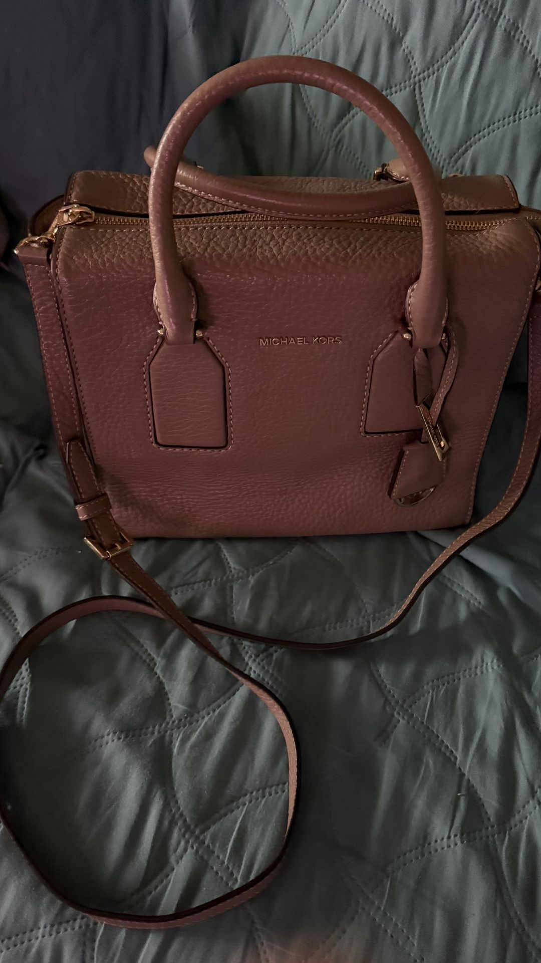 Michael Kors Messenger Bag