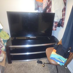 50 Inch TV Wit Stand 