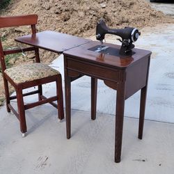 1952 National Reversew Electric Sewing Machine Table And Chair