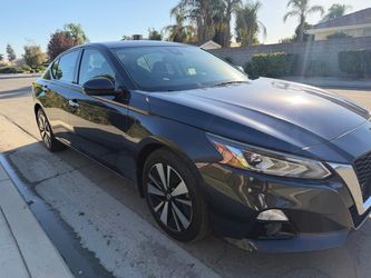 2020 NISSAN ALTIMA SV