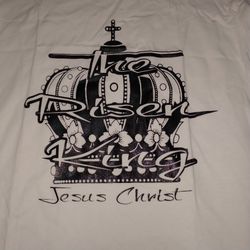 The Risen King  T Shirt