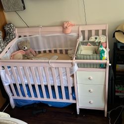 Mini Crib With Mattress, Side Drawers, Changing Table